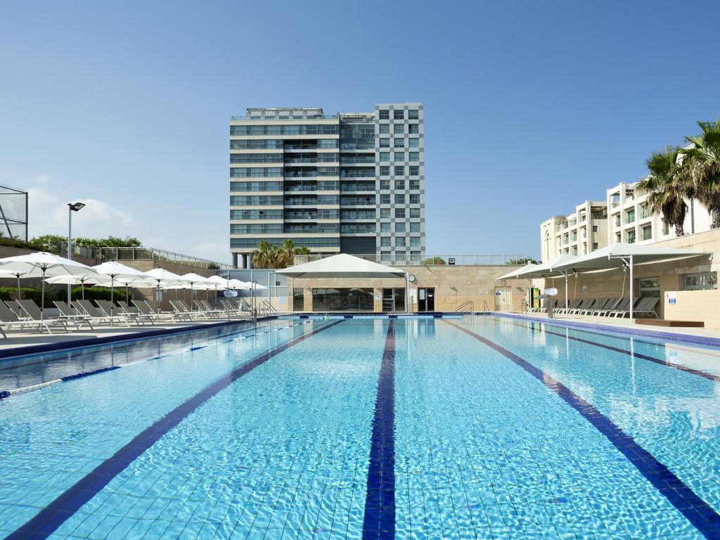 Aparthotel Okeanos On The Beach Herzelia Съоръжения снимка