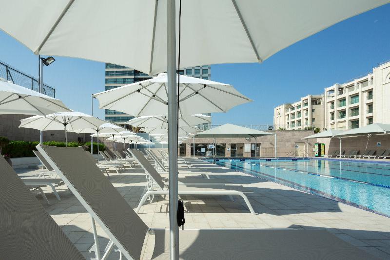 Aparthotel Okeanos On The Beach Herzelia Екстериор снимка