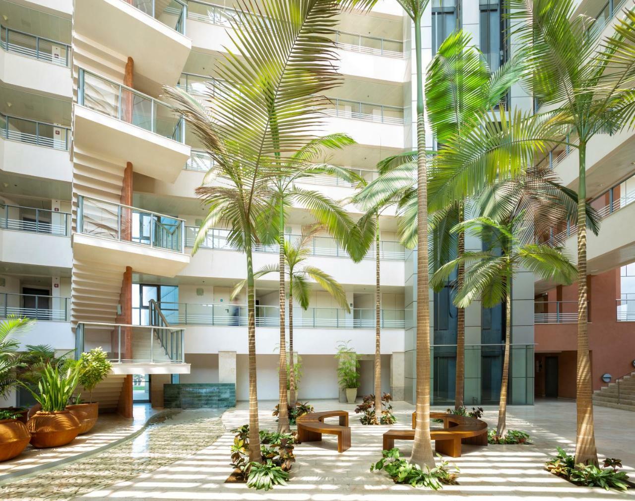 Aparthotel Okeanos On The Beach Herzelia Интериор снимка